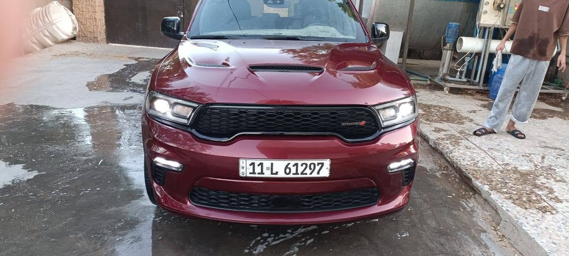 السلام عليكم
للبيع دوج دورنكو موديل 2023GT 
وارد امريكي محرك 3600
ماشية 46000 رقم بغداد 
معروفة مواصفات  GT 
بيها ٣قطع وتعديل بسيط خشم الشاصي 
جاملغ وبنيد مصبوغ وتبديل باب السايق نفس اللون 
السيارة بدون ايرباك شرط الفحص السونار مالها موجود 
( السيارة متوقفة ومضروبة الايرباك سليم مطاك )
مكان السيارة بغداد 
السعر275$ بيها مجال بسيط ***********
