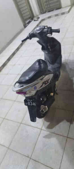 ماكس عدله رمبه 

دراجه تزويد رياضي تخبل الدراجه 

شوفت عينك النضافه فول 

سعرها :950 وبيها مجال قليل كلش

رقم التواصل بي واتساب :***********
