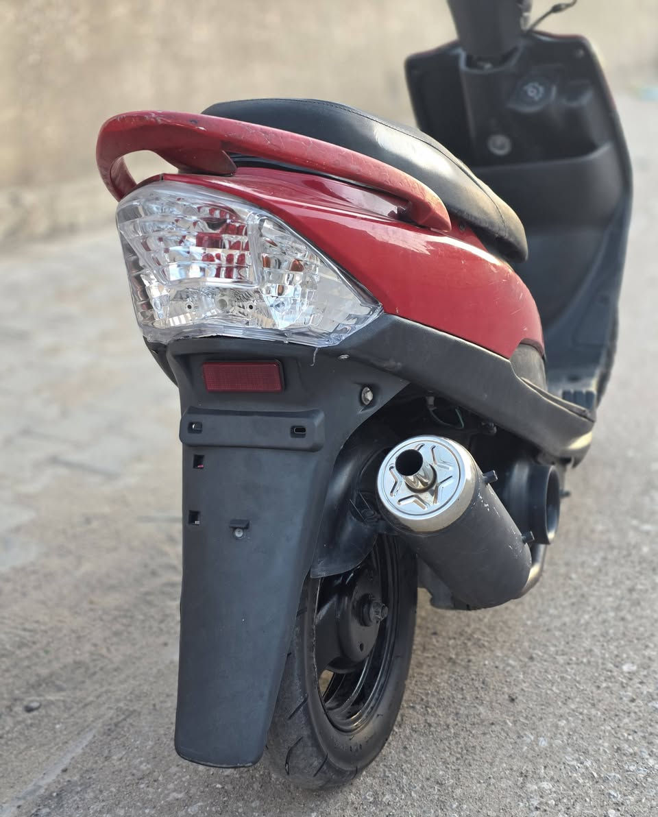 سلام عليكم ماكس عدلة للبيع فقط فقط

دراجة جاهزة مكينة 49 كهربيات كلشي شغال دراجة نضيفة كلش بيها تزويدات حلوة شلعة معدل شرط فول 
نكره سلف بكل وقت 

سعر 480 بي مجال بسيط لشراي مكاني نجف


**إذا كنت صاحب هذا الإعلان وتريد حذفه لأي سبب، رجاءا أرسل رسالة إلى الدعم الفني**