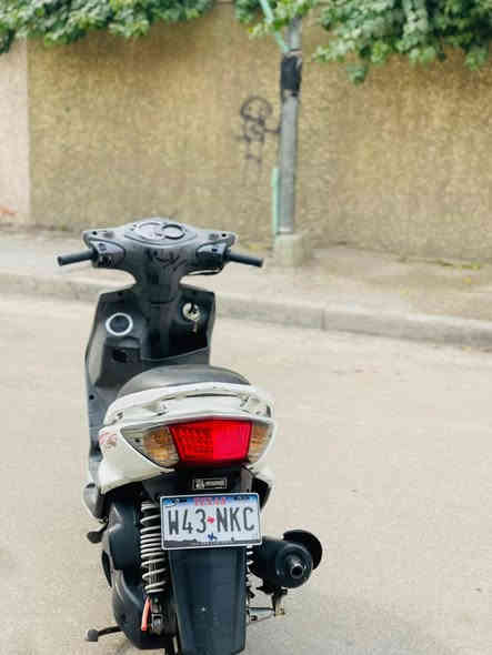 السلام عليكم للبيع سكنس فحل رمبه صارله 14يوم نزلت مكفوله كفاله عامه مابيه نقص برغي دراجه جديده بمعنى الكلمه مكينه مامفتوح بيه برغي جيب فيتر وتعال افحص إذا مكينه مفتوحه تاخذه بلاش دراجه كفاله دراجه يعني صارله 14يوم نازله
سعر (900)مكاني بغداد جديده الامين الثانيه 
***********
