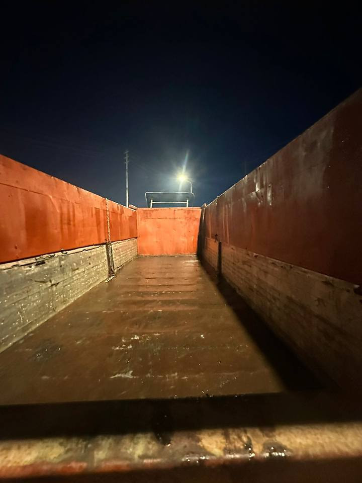 مستوبيشي FUSO  موديل 2000بلاد محرك 14 سته سلندر مكينه وكير وكهربائيات كله مكفول شرط طول البدي 6متر  مكان السياره ابي الخصيب البهادريه السعر المطلوب 95 ورقه 
*********** البصرة, العراق
