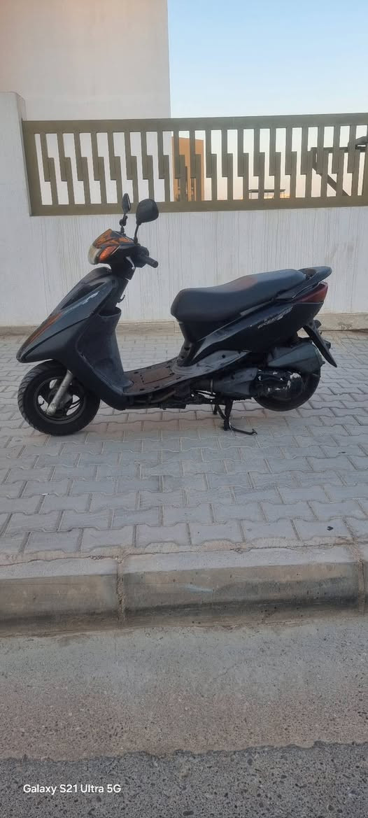 دراجه لبيع بريز بغبغاء مال وكيل بس شاصي طاك اوملحوم لحيم قوي شراي يجي خاص اويدلل دراجه جديده


**إذا كنت صاحب هذا الإعلان وتريد حذفه لأي سبب، رجاءا أرسل رسالة إلى الدعم الفني**