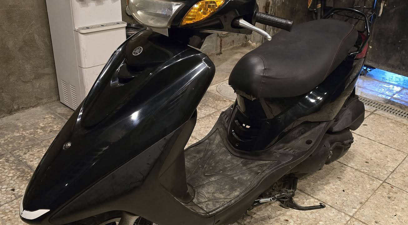 السلام عليكم ورحمة الله وبركاته
اكزز Japan🇯🇵
لوووك زيرو خرسة صارلها 5ايام نازلة من رمبه اوراق المعرض مرفقة📜
ماشية 17kحقيقي عنوان دراجة بغداد الكفاح 
السعر (مليون و٥٠٠) نهائي نهائي نهائي 
والتوفيق للجميع ان شاء الله


**إذا كنت صاحب هذا الإعلان وتريد حذفه لأي سبب، رجاءا أرسل رسالة إلى الدعم الفني**