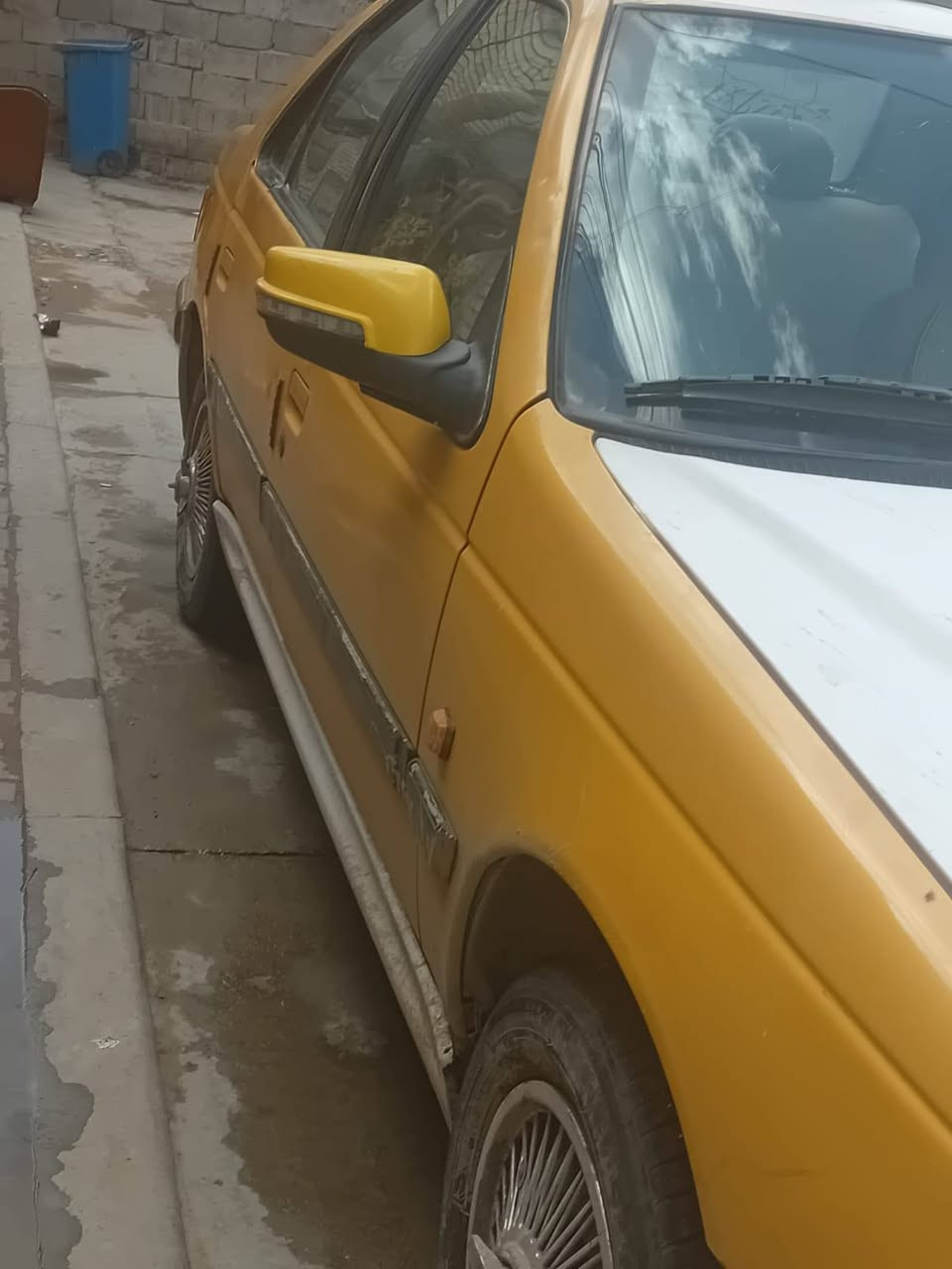 سلام عليكم متاح ٢٠١٥ ماشيه ٧٦ هاتف صاحب السياره *********** سعر ٣٠ مكان بغداد
