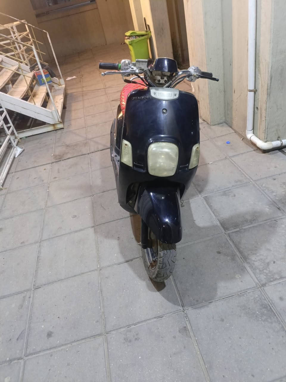 السلام عليكم ماكس بوليسي دراجه نظيفه محرك ناعم كلش اخرس سلف هندر كهربائيات شغاله نقص حوظ مال جنطه وشوته رايدهه 450 وبيهه مجال مكاني شارع حيفا ***********
