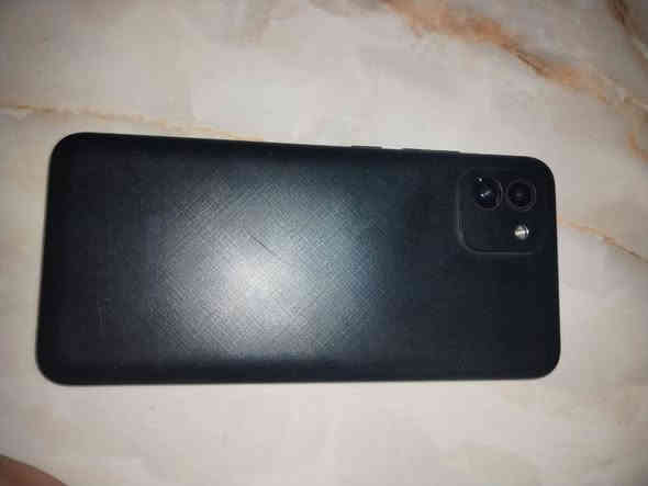 ***********.   السعر 60 وبي مجال ✅
A03 ذاكره 64 جهاز فول وكامل فقط كاميرا الخلفيه متشتغل يشغل خطين ورام بي فطور قليله بالشاشه هاي بالصور باللزكه الخارجيه ✅
سعر 60 وبي قليل مكاني حي العسكري شارع 30
