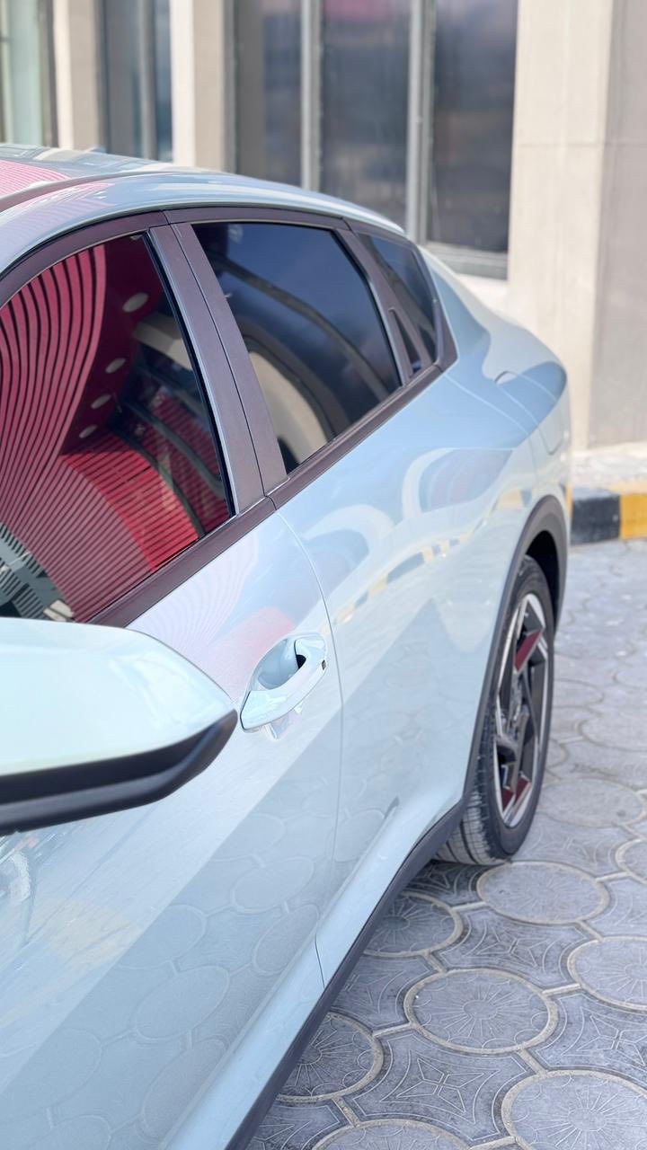 سلام عليكم
KIA K4 2025 EX فئة 

السياره  تحكم ستيرن

 تثبيت سرعه

 تحديد مسار 

توقف ذاتي 

تشغيل عن بعد 

شاشه متصله تبريد تحكم من الشاشه 

اوتو هولد وهاند بريك دكمه

لون اسمنتي مميز

السياره بدون ايرباك

حادثة جداً بسيط موضح بالصوره  فقط جاملغ تبديل اصلي وكالة وحافة البنيد واصبع بالباب عل بارد

ماشية ١٧ الف km

رقم نجف شهداء وكالة عامة بالسيارة مع ضمان مداور

السعر ١٧٥ وبية مجال 

رقمي ***********

***********  خاص موجود
