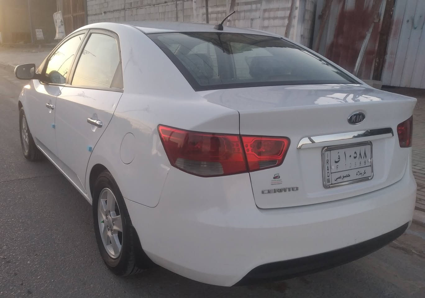 كيا سيراتو خليجي 2011
السياره كفاله عامه عده بارد بسيط محرك 1600
مكينه كير حداديه تبريد كله جديد اي نقص مابيه 
السعر 110 وبيه مجال مكان كربلاء 
تصال ***********
