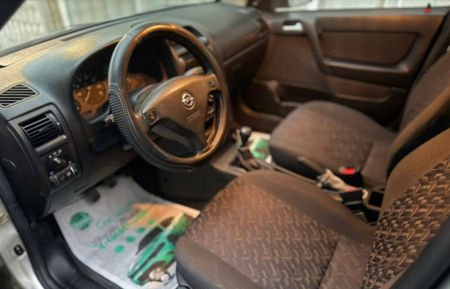 السلام عليكم 
أوبل استره موديل2002 أخت زيروو ✅✅
سياره على وظع الشركة ✅✅
ماشيه 73الف حقيقي ✅✅

العنوان بغداد
 شارع فلسطين 

السعر :: اطلبه بالتعليقات يصلك خاص 📩

رقم صاحب السيارة 
***********

✅✅تابع الصفحه بيه سيارات معروضه 😍✅
