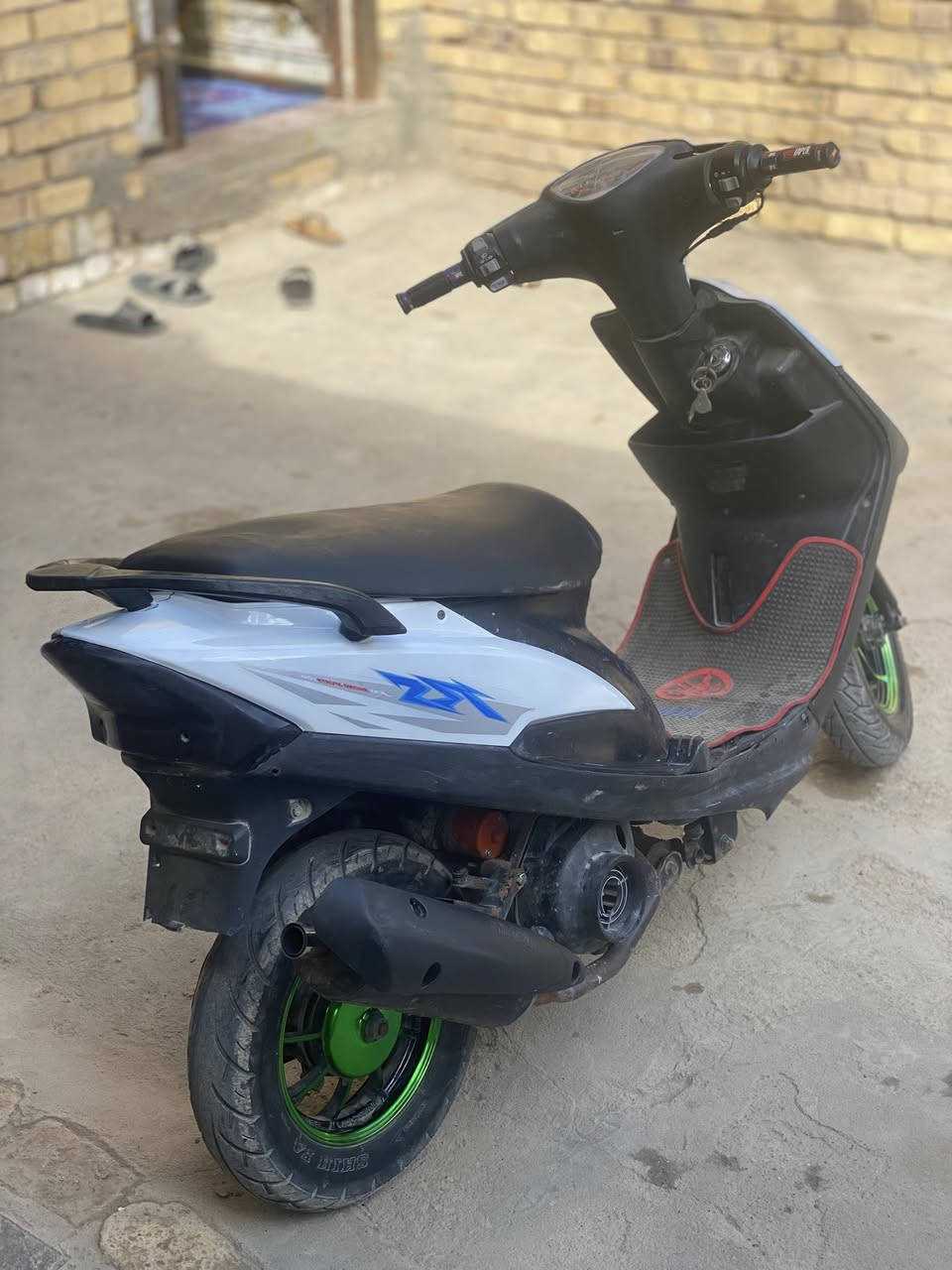 ماكس عدله مفتوحه بوشه 55 كامله مانقصه شي سعره 450 مكاني سوق الشيوخ حي العسكري رقمي ***********
