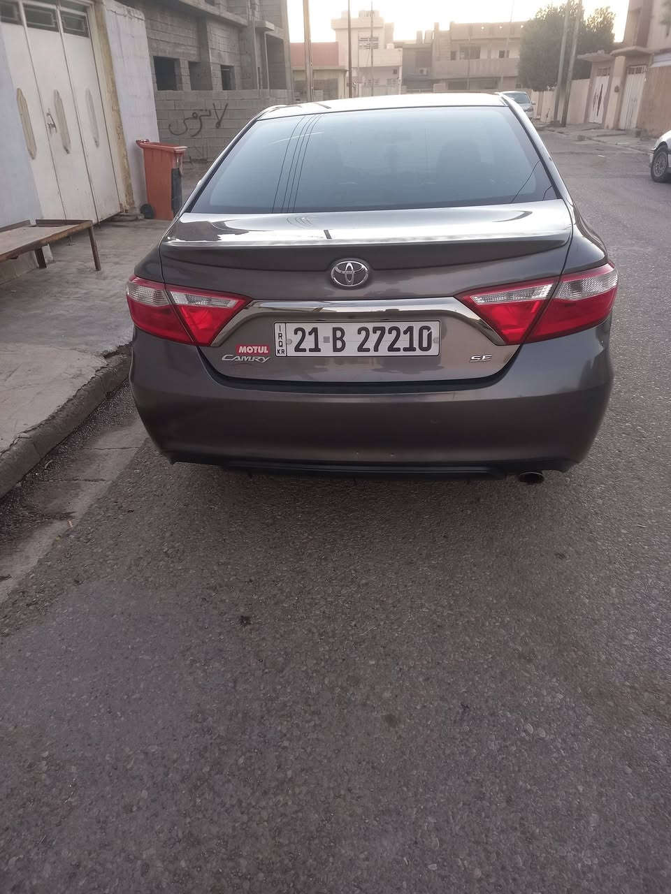 كامري 2015 للبيع او مراوس  شرط التحويل سنويه جديد لحد 27 شرط التحويل ضررها جامرلغ وبنيد سياره  مواصافاتها  تحكمات معروفه كشنات جلد السعر140وبيها مجال للشراي الاستفسار اتصل مو شراي لتخابر ***********
*********** مكان السياره كركوك قضاء الدبس
