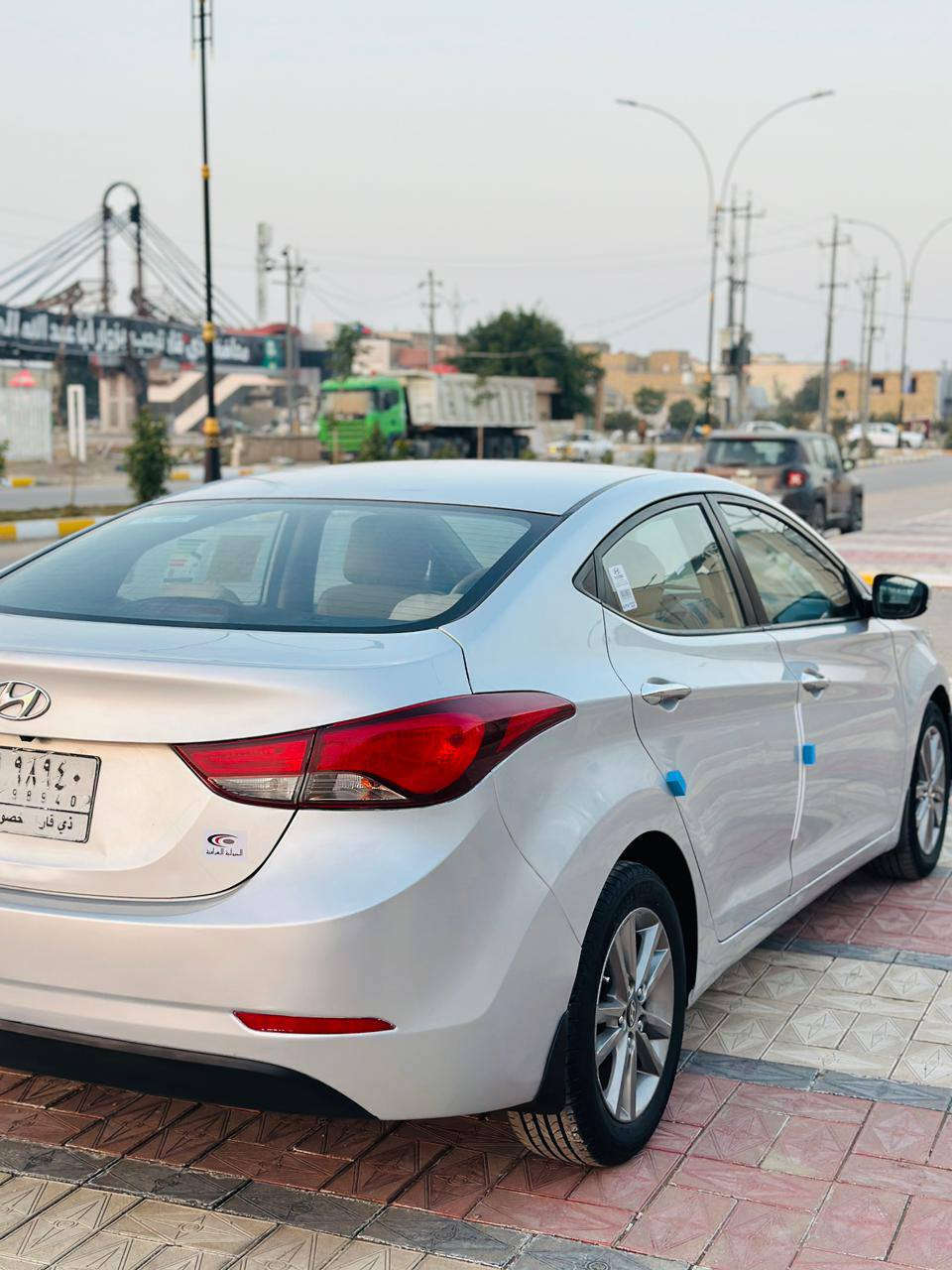 السلام عليكم 
هونداي الانترا موديل 2016 خليجي مكفولة ضربه وتبديل ماعدا رشة صبق بسيطة جدآ 
السياره جاهزه كير مكينه حداديه تبريد
المواصفات مكينه 1800 ويلكب شاشه كامره اشاره بل مريء تبريد قطعتين السعر 120 وبيها مجال قليل 
مكان السياره ناصريه مركز الاستفسار والاتصال/***********//***********
