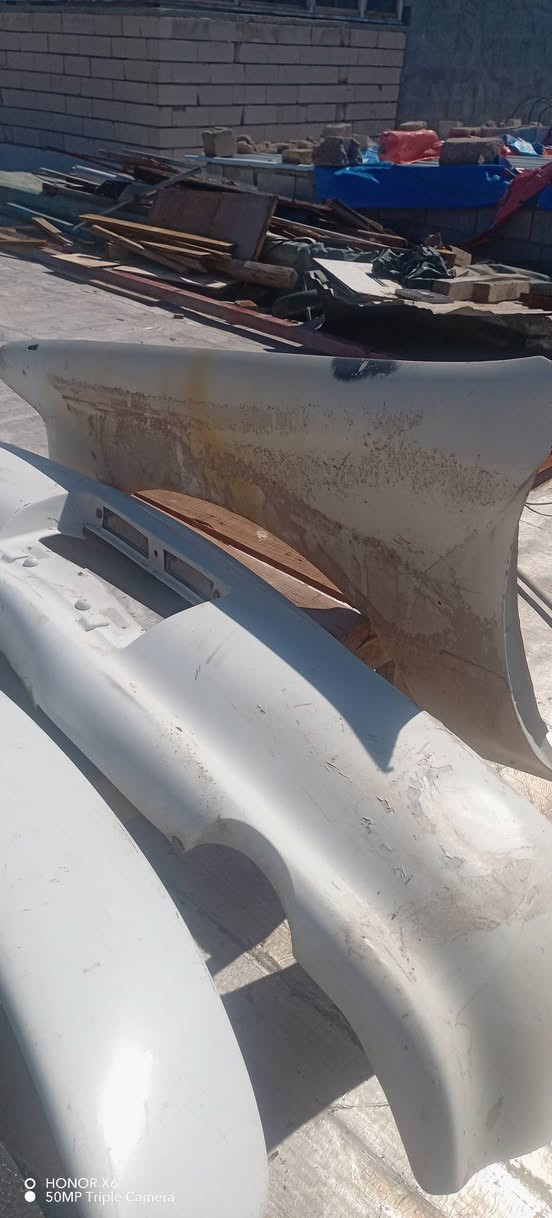 سلام عليكم من رخصه صاحب الكروب غراض سياره كرسته للبيع دعاميه الخلفيه ومدكر جه السايق مع اجنحه عدد اثنين. قيم بما يرضي الله. ***********
