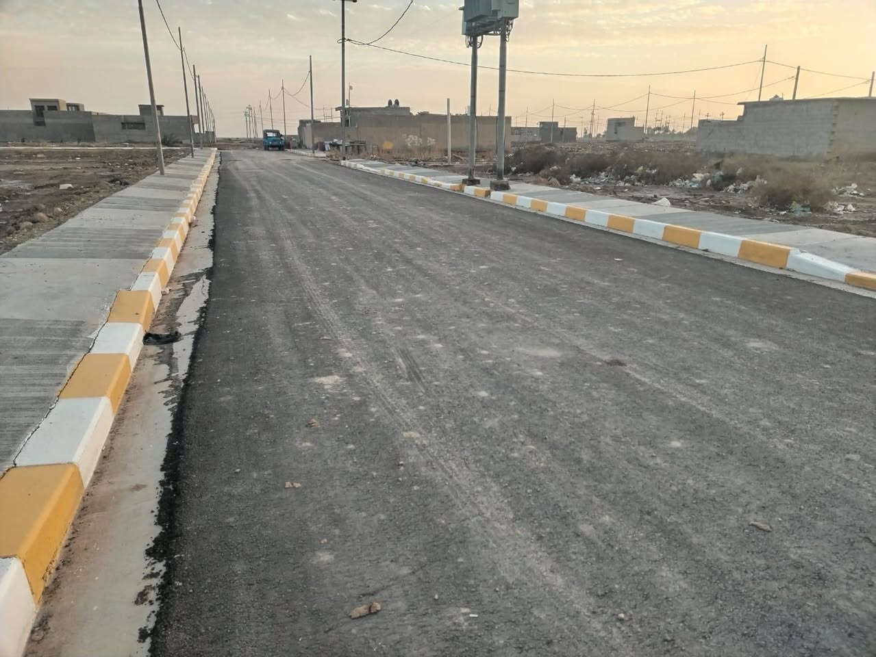 قطعة ركن للبيع حي السلام 250 متر
واجهه 20 متر 
نزال 12.5 متر 
للإستفسار عن السعر وباقي التفاصيل 
الاتصال 
***********_*********** 
#قمة_الأرض_للعقار_والمقاولات_المحدودة 
#شارع #المطار #مجاور #ثانوية #القمة #الاهلية
