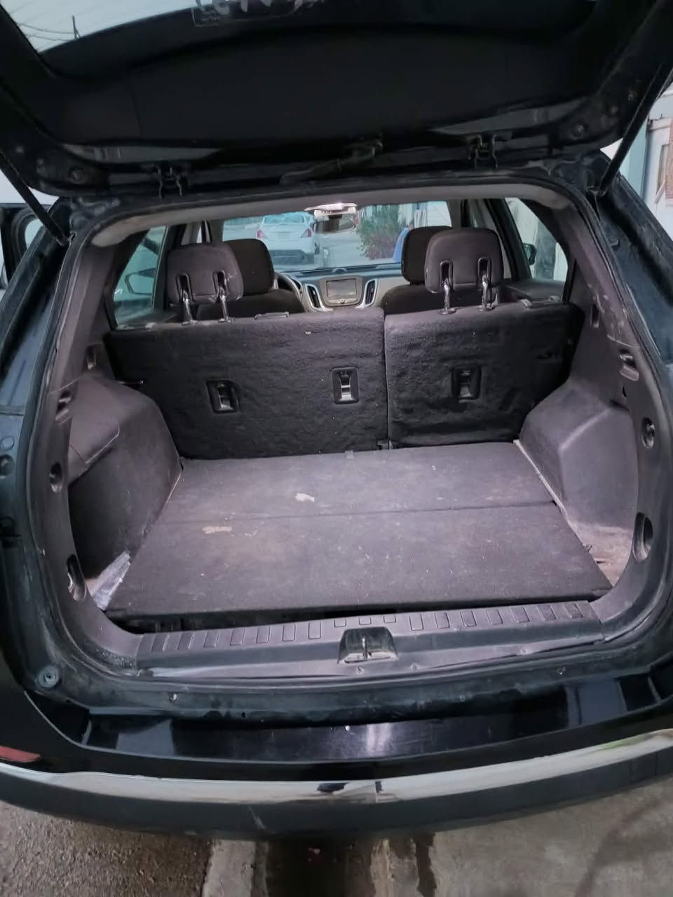 سيارة إيكونكس 2019 تخم تاير جديد تخم دسكات جديد تبريد شغال رقم نجف سياره باسمنه السعر 130رقم الهاتف ***********
