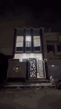 دار للبيع بناء حديث المساحة 105م الواجهة 5م الدورة قرب السريع ( طابو م...