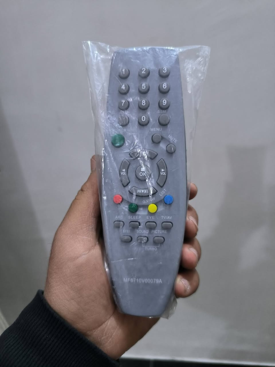 تلفزيون يلجي نضافتة ٩٠٪ يحتوي على جميع لمنافض ويا ريمون جديد تلفزيون كلش نضيف سعرة ٧٥ الف مكاني بغداد


**إذا كنت صاحب هذا الإعلان وتريد حذفه لأي سبب، رجاءا أرسل رسالة إلى الدعم الفني**