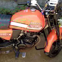 دايوان نفخ مرقم بغداد بأسمي سعر مليونين 300وبيها مجال للشراي مو شراي ل...