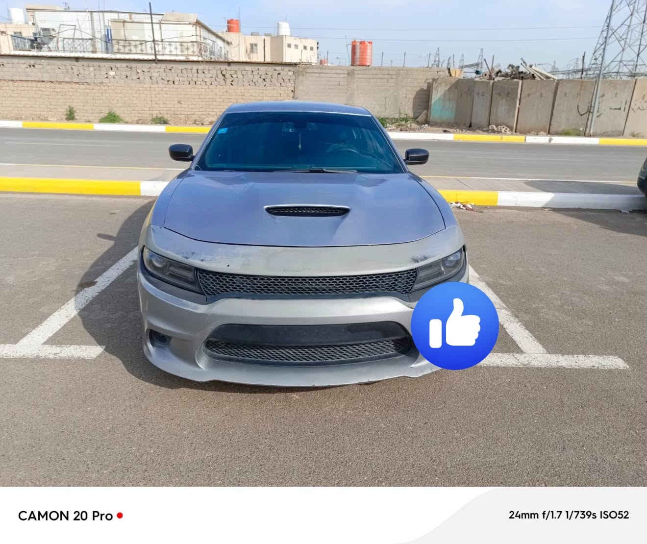 السلام عليكم اخوان جارجر لبيع‼️‼️‼️
حادثها البنيد وبي بارد بسيط موضوح بالسونر 
والدعاميات محدثة
ماشية 106 ميل ممشتغلة خط ابد ماشي قليل بالنسبة لخواتها
مواصفات sxt الستندر
تحكمات يعني ستندر مواصفات 
رجاءا لا احد يكسر بسعرها اذا مو شراي
اي استفسار الاتصال او المراسلة على الرقم ( *********** )
