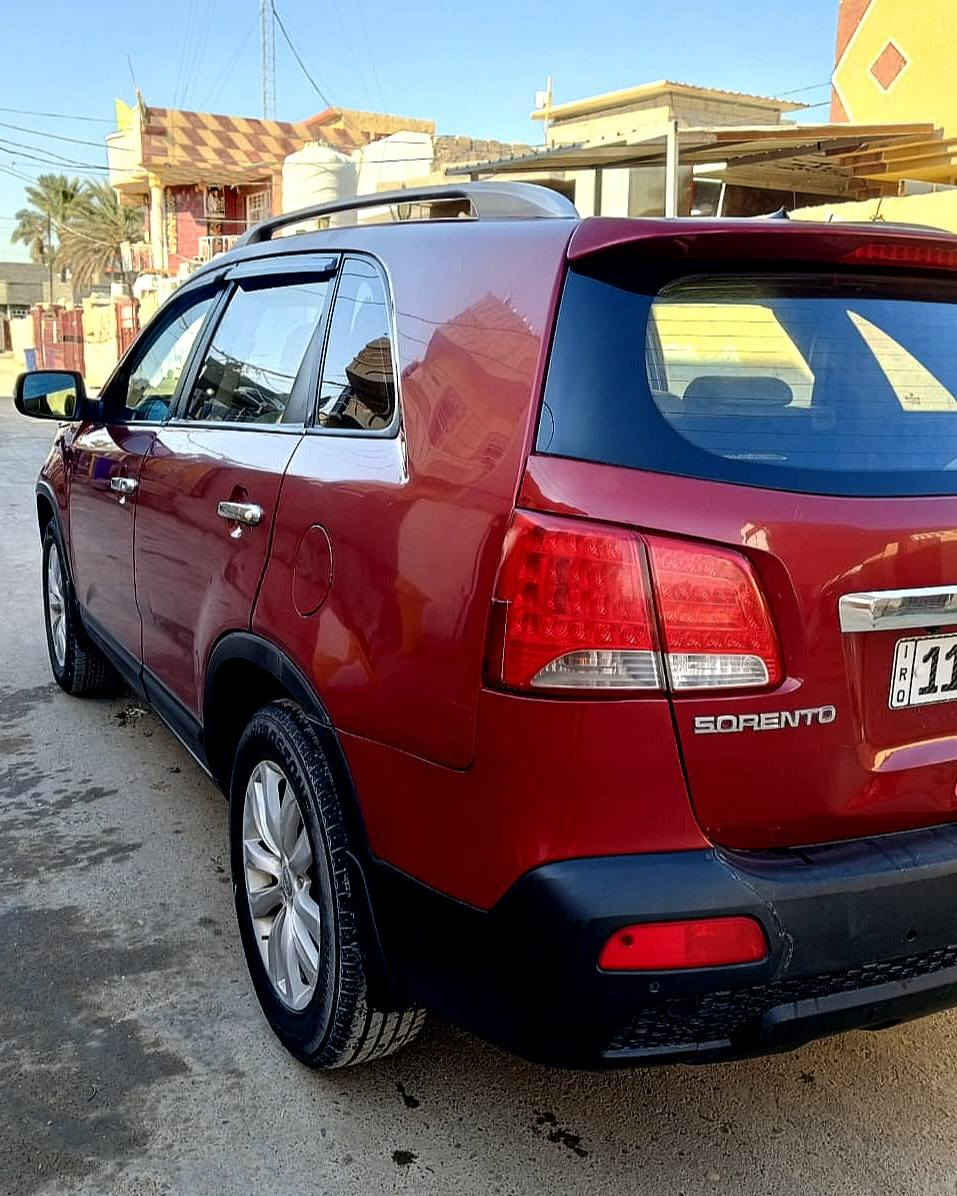 للبيع او مراوس
سورنتو2010 خليجي ٧راكب محرك 3500 
كير ومحرك خير من الله باسمي تحويل ثاني يوم رقم بغداد الجديد تخم تاير ويل كب 18 بنوراما تدفئه تبريد بيانو ثلاث قطع حساس خلفي
7 راكب كشن جلد كهربائي 
مري شفط يدات كروم كامره
تحكم ستيرن ثلاث جهات
داخل لونين بيجي اسود
جرص انذار 120 السعر138 بيه مجال
مكان السياره ديالى خان بني سعد
***********
