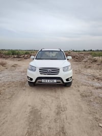 سنتافي 2012خليجي فول فتحة سقف مكفولة بسمي السعر 150بي مجال ت0771555226...