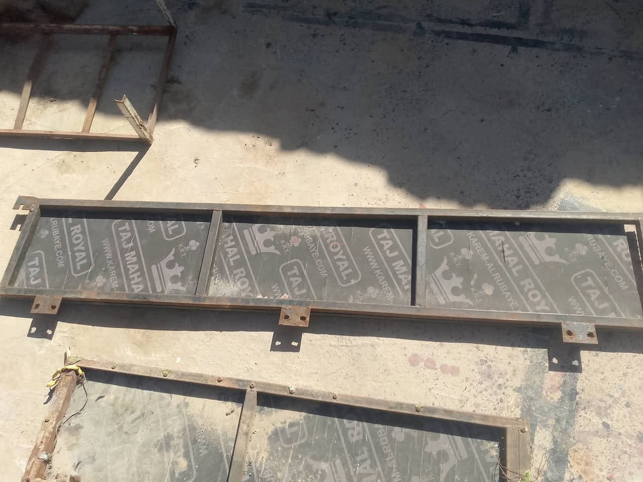 السلام عليكم صفاحيات مال ستوته للبيع سعر خاص


**إذا كنت صاحب هذا الإعلان وتريد حذفه لأي سبب، رجاءا أرسل رسالة إلى الدعم الفني**