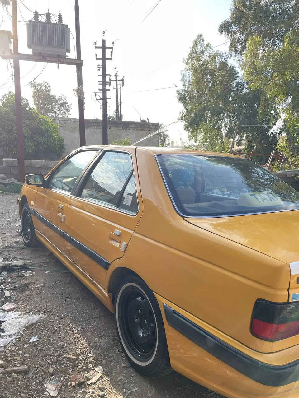 السلام عليكم للبيع بيجو بارص موديل 2018 لون عمبه رقم بغداد باسمي تحويل ثاني يوم هزه جديده مصفره هيئه و غرامات السنويه لل 2031 سياره نضيفه و مرتبه الداخل كله جديد دوشمه خليه و التنته مغلفه و ارضيه و شاشه تحكم استيرن و مري تايرات تخم خط ابيض جديد صدر مكينه كير مكفولات خير من الله سياره مرتبه مكاني بغداد يم جزيرة بغداد السياحيه السعر 58 و بيها مجال جدا بسيط مو شراي لا تعلق ولا تكسر بالحلال للتواصل على رقم الهاتف فقط ***********
