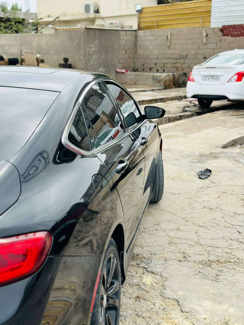 سلام عليكم اخوان 200c LlMlTED مديل 16 فول مواصفات  بانوراما شاشه كبيره 
 تدفئه كشنات وستيرن  
كشنات كهرباء سياره كلشش نظيفه واحله من صور   سياره 4 سلندر. 2400
سياره جاهزه هزه وفحص وسنويه  باسمي انا سنويه تخلص 2031 تريد تحويل وكاله جاهز  سياره  مكاني بصره 
سعر120 وبيها مجال قليل مراوس كوري او ياباني 
***********
غير متواجد على لفيس
