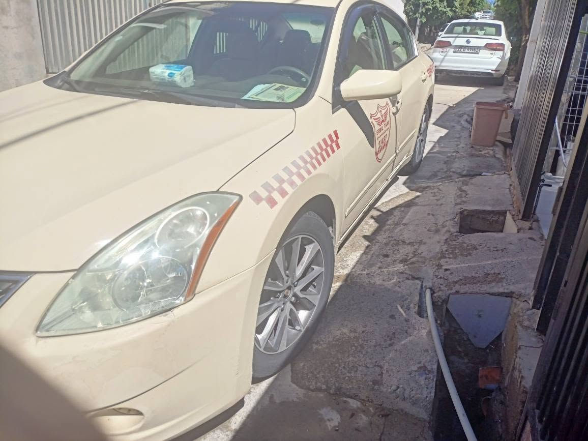 ALTIMA نیسان2012
 نیسان ئالتیما 20212 تەکسی بیلادی 
سەیارەکی شاز و جوان و رێک و بە خزمەت 
سەیارەک پێش و پشتی کەپسە 
گێر و مەکینە بە شەرت
غازی تورکی 60 لتری لۆ بەستراییە 
Era gas
سەنەوی و هەزەی مەزبوتە 
یەکە و سەر بە ناو دەکرێ زۆر بێ کێشەیە 
103 وەرەقەو مامەلەیەیەکی برایانە
*********** شقلاوة, أربيل


**إذا كنت صاحب هذا الإعلان وتريد حذفه لأي سبب، رجاءا أرسل رسالة إلى الدعم الفني**