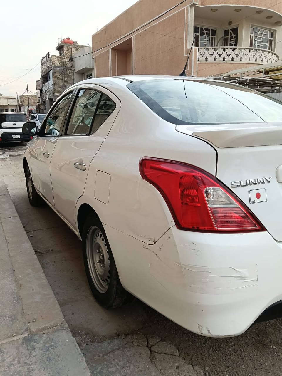 سلام عليكم ورحمة
نيسان سني هندي بليته زركه2021
رقم اربيل انكليزي بشهر العاشر تسقط السنويه
بيهة كم طخه ماشر عليهن مملعوب بيهن ممصلحات
السياره ماشي 182 الف
بدون صبغ كير مكينه صدر كفاله
تخم تاير هسه شاده
تبريد ثلج
السياره بسمي تحويل ما اسوي وكاله
سعر ٩٨ وبيهة مجال
***********
بغداد حي اور
