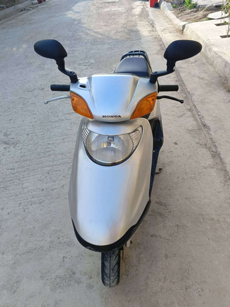 سبيسي ياباني نظيفة شغال سلف وهندر ناعمه مفتوحة مرة وحده 
رايدها 500وبيها مجال الشراي يدلل
مكانها كوت حي الجامعة


**إذا كنت صاحب هذا الإعلان وتريد حذفه لأي سبب، رجاءا أرسل رسالة إلى الدعم الفني**