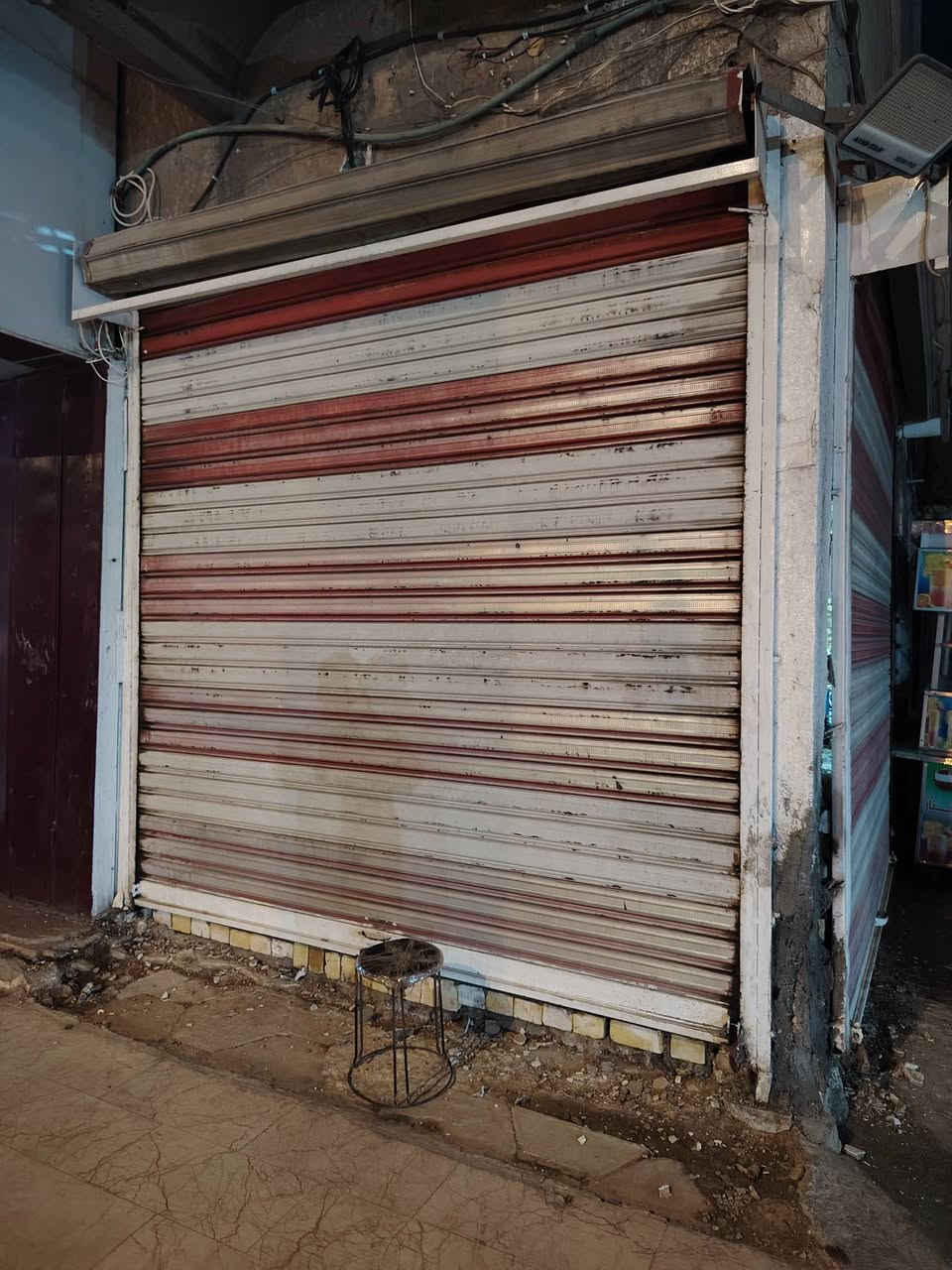 كبنكات نضيفات سعر 200وبيهن مجال مكاني الشعلة بغداد رقمي ***********
