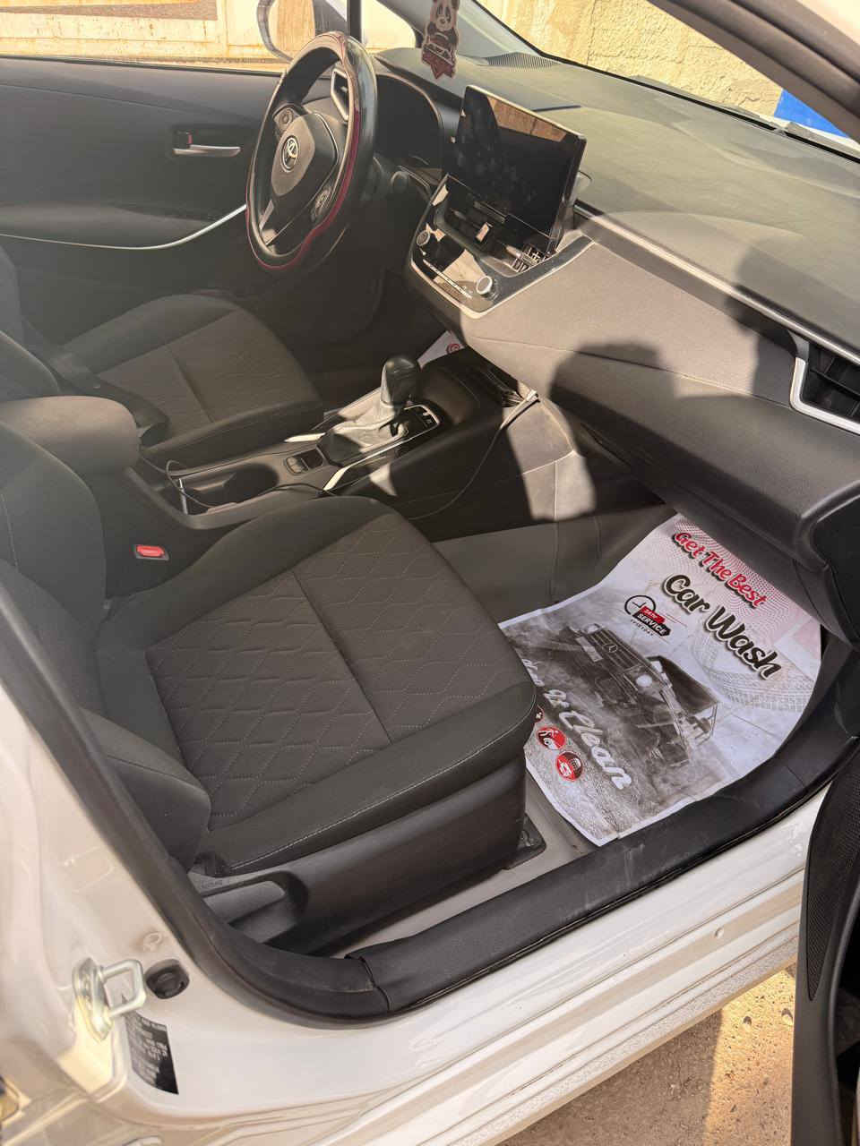 سلام عليكم احبتي كورله موديل ٢٥ وارد خليجي هايبرد فول ماعده الفتحة سقف  كير ومكينه خير من الله ماشيه ٤٢ السنويه باسمي ثاني يوم التحويل بيها طخات بسيطه كما موضح بل صور بل دعاميه الخلفيه طخه وبل دوسه طخه مكفوله من الضربه والصبغ بوجهك للسونار
السعر ٢٢/٥٠٠ مليون   وبيها مجال 

المكان الغدير قرب معجنات الفراشه 

رقم الهاتف *********** محمد *********** متواجد واتساب وغير متواجد ع الماسنجر
