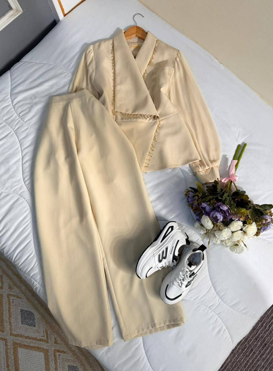 طقم قطعتين❤️‍🩹
خامة هوريم دابل تركي
38-40-42-44-46-48


**إذا كنت صاحب هذا الإعلان وتريد حذفه لأي سبب، رجاءا أرسل رسالة إلى الدعم الفني**