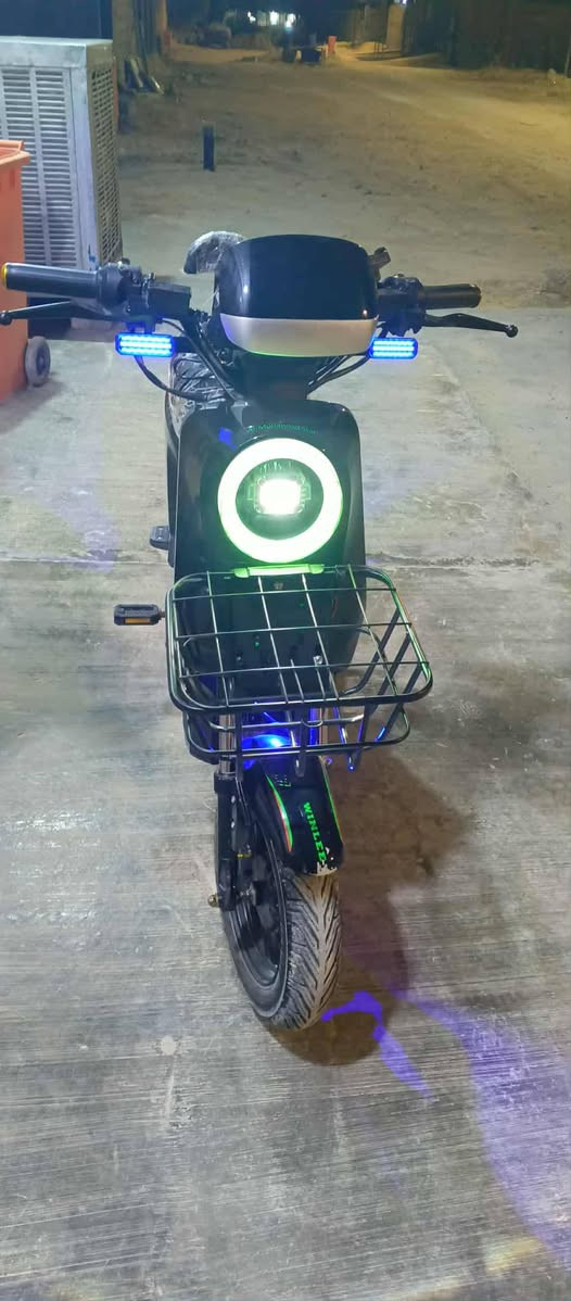 ماطور شحن للبيع صار شهر من اخذته يرهم اقصاط ويرهم نقد ***********
