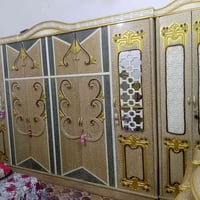 الغرفه النوم . ..سعره واحد ونص  وبيه مجال. العلوان.رصافه الثانيه بغداد...