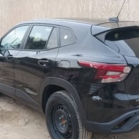 تراكس 2024LS ماشية 10 الاف ميل   حادثها قبق الجنطه فقط بارد   رقم بغدا...