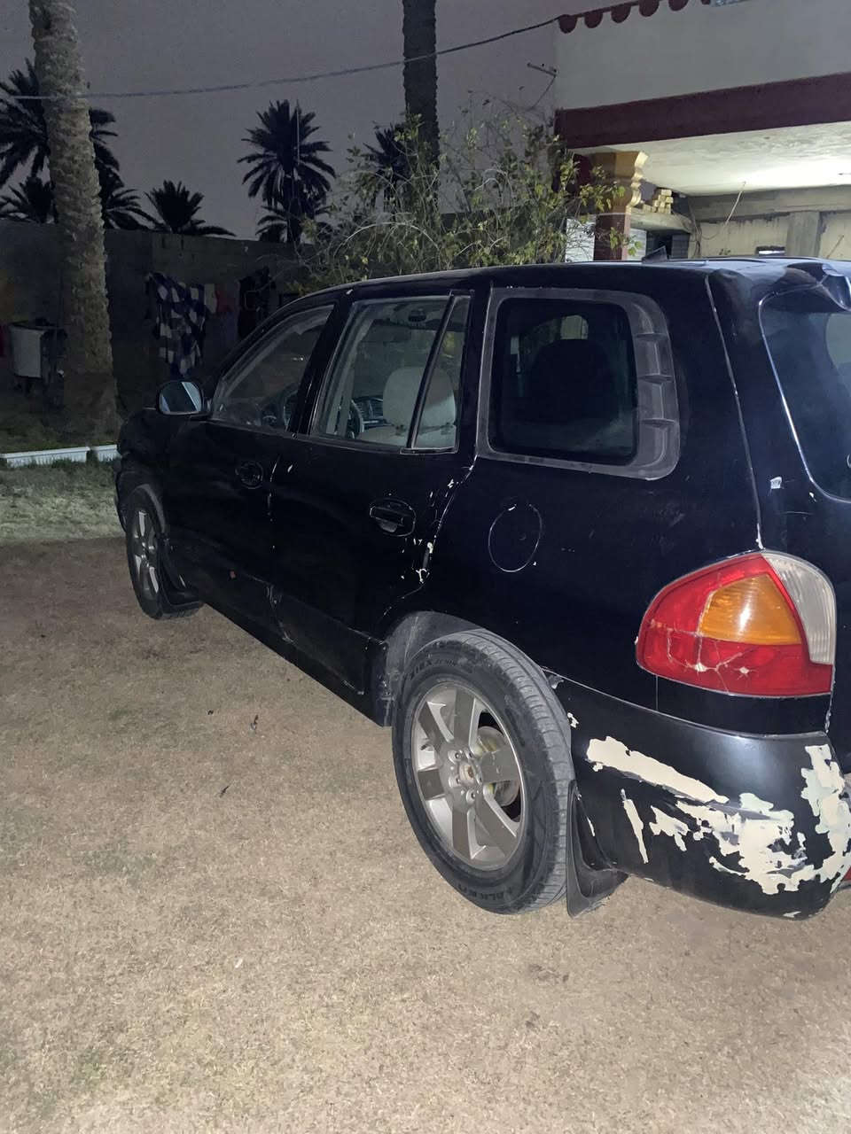 سلام عليكم سنتافي 2005سياره مصبوغه عام سنويه لل28سعر60وبيه مجال بسيط
‭0780 554 7448‬
