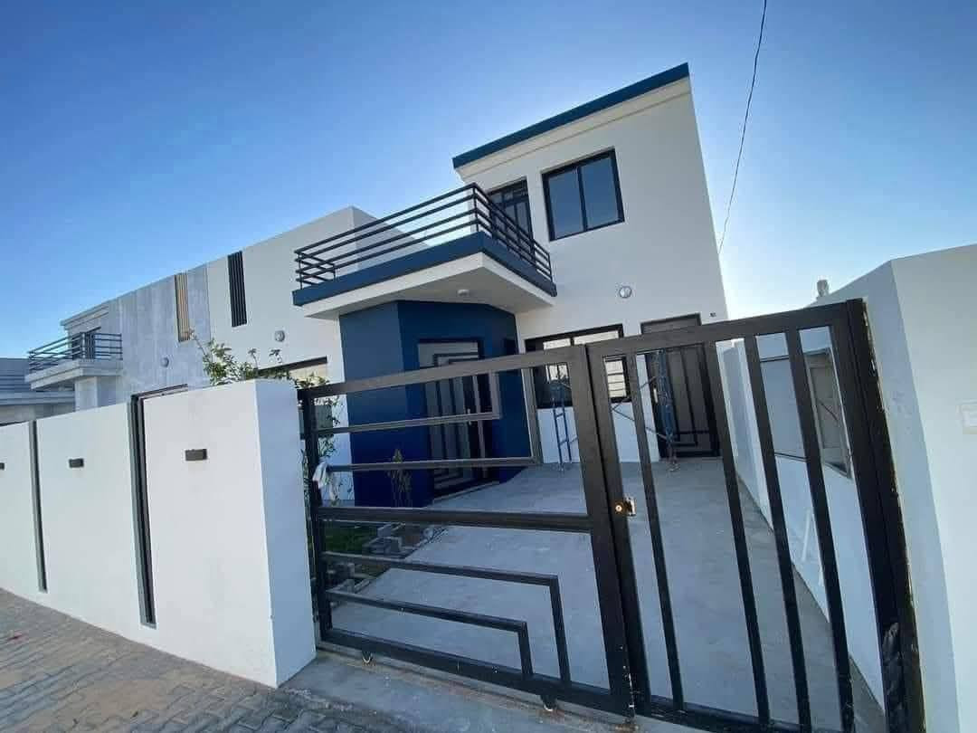 • دار للبيع في مجمع النخيل السكني
• مساحه ²200متر طابق ونـص 
• سعر الكلي من شركه 180 مليون 
• الـواصـل 38 الـتـطـلوعة 6 مليون
• الاقـسـاط الـشـهـري 500 الف 
• استلام الدار 12 اشهر مرحله
• البناء هيكل موقع شارع 14م
• مرحله ثالثه  وجه كربلاء 
***********
