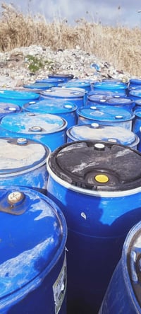 برميل 220 لتر مال زاهي شرط الفحص اي عيب يرجع  السعر 20 الف توصيل مجاني...