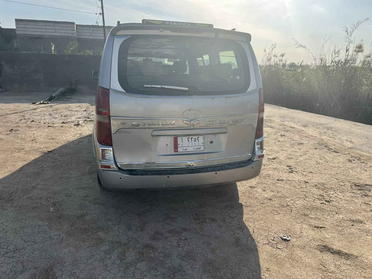 ستاركس 2011مسكراصل محرك كارتون توني شاده منضومة تبريدجديده حداديه جديده تخم تايرسنويه 2031باقي على ستلام رقم /150وبيهه مجال قليل ***********
