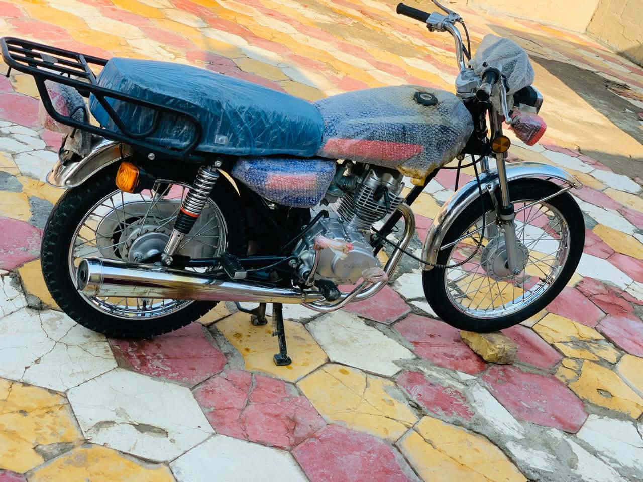 سلام عليكم
نامه متياز اوراق سكنر
موديل25
محرك مامفتوح ترايك وين متريد
كهربائيات شغاله
دارجه تخبل
ديوانيه الحمزه الشرقي 
***********
ترهم مراوس بس كون من الحمزه الشرقي
