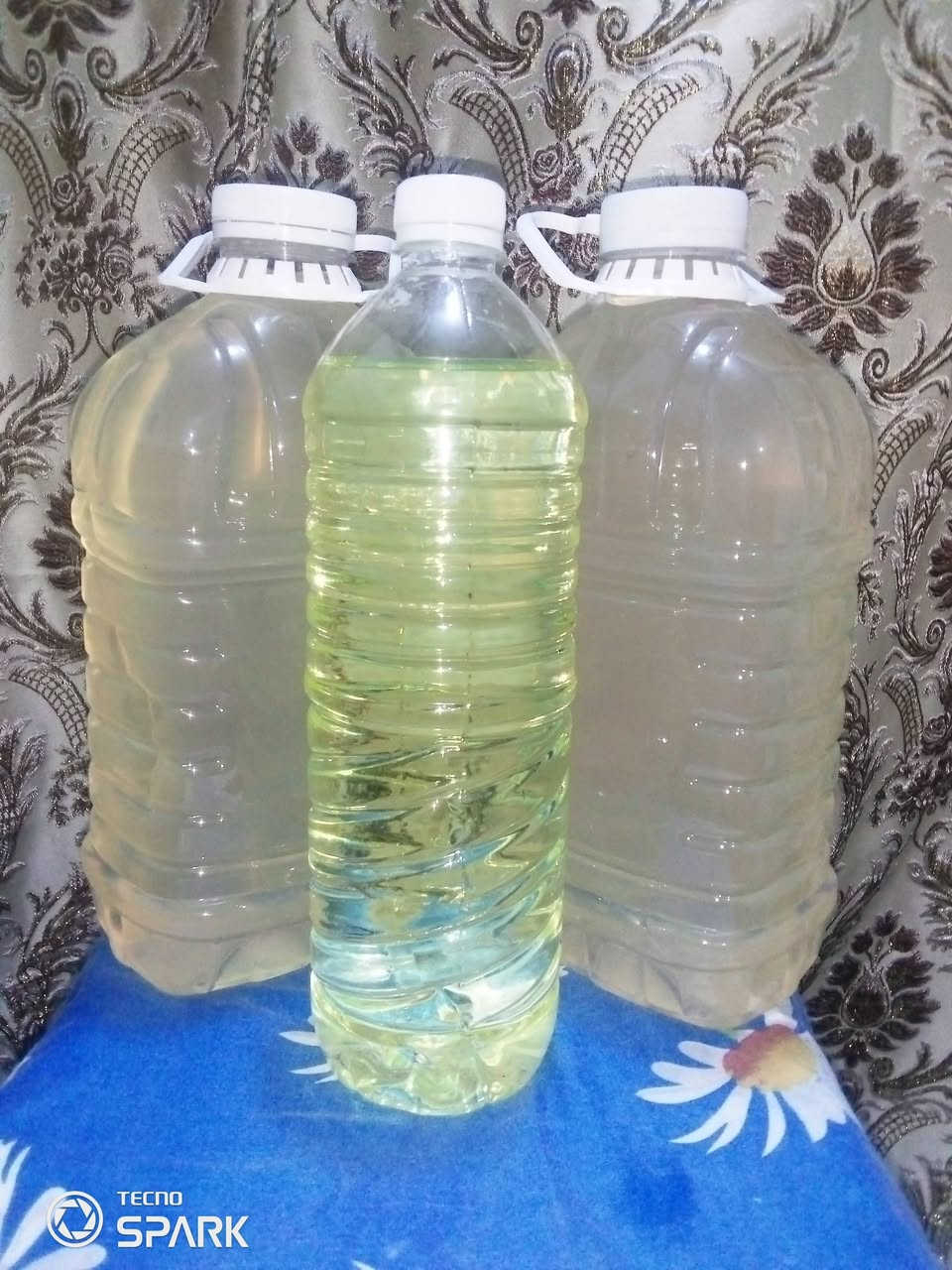 السلام عليكم 
توفرت منضفات مزيل لدهون بخاخ و فلاش حمامات وزاهي درجة اولى وقاصر للملابس الابيض والوان وديتول ومعطر ملابس وارضيات توصيل مجاني الاسعار مع الصور


**إذا كنت صاحب هذا الإعلان وتريد حذفه لأي سبب، رجاءا أرسل رسالة إلى الدعم الفني**