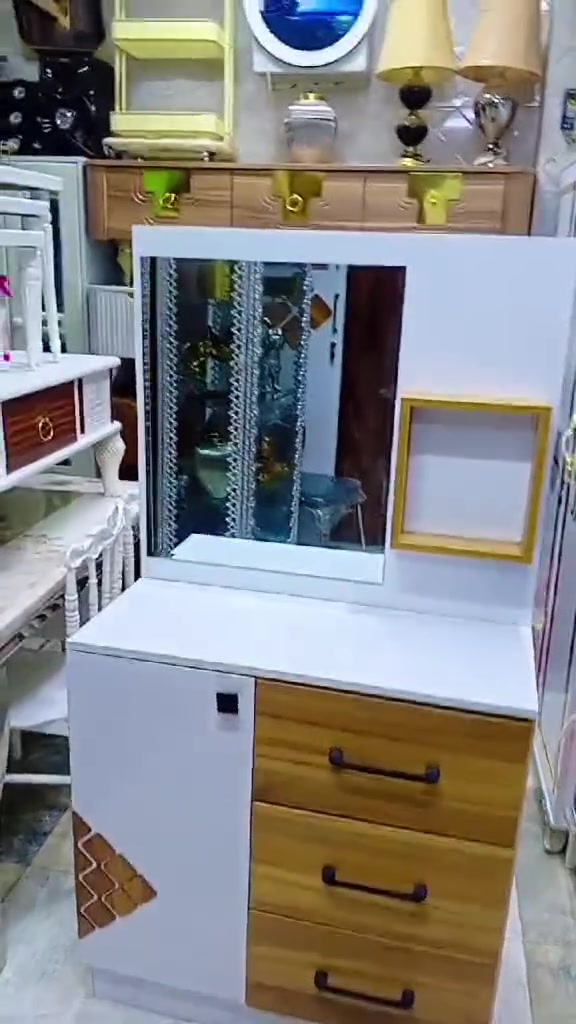 للحجز والاستفسار ***********
