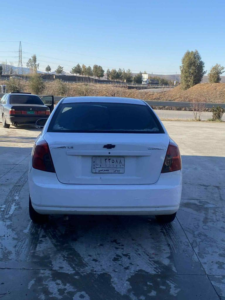 بەناوی خودای گەورا شۆفلیێت
2012سەنەوی پلاستیک ئەوالیا بەشەرت ئەصڵی  تۆماتیک سبوخ ۳پارچە
 سەقفو حیزام بەشەرت 
جەمپێکی خەفیفی پێشی هەیا 
خڕامەی کامیڕایاک لەسەرا 
من نایدەماوا هەقم پێدانیا 
کارەبایی و توندیو گەرمی بەشەرت  گێڕ ومەکینە بەشەرت مەسرەفی هیچ نیا
سحر ٥۷ محامەلا
*********** أربيل, العراق
