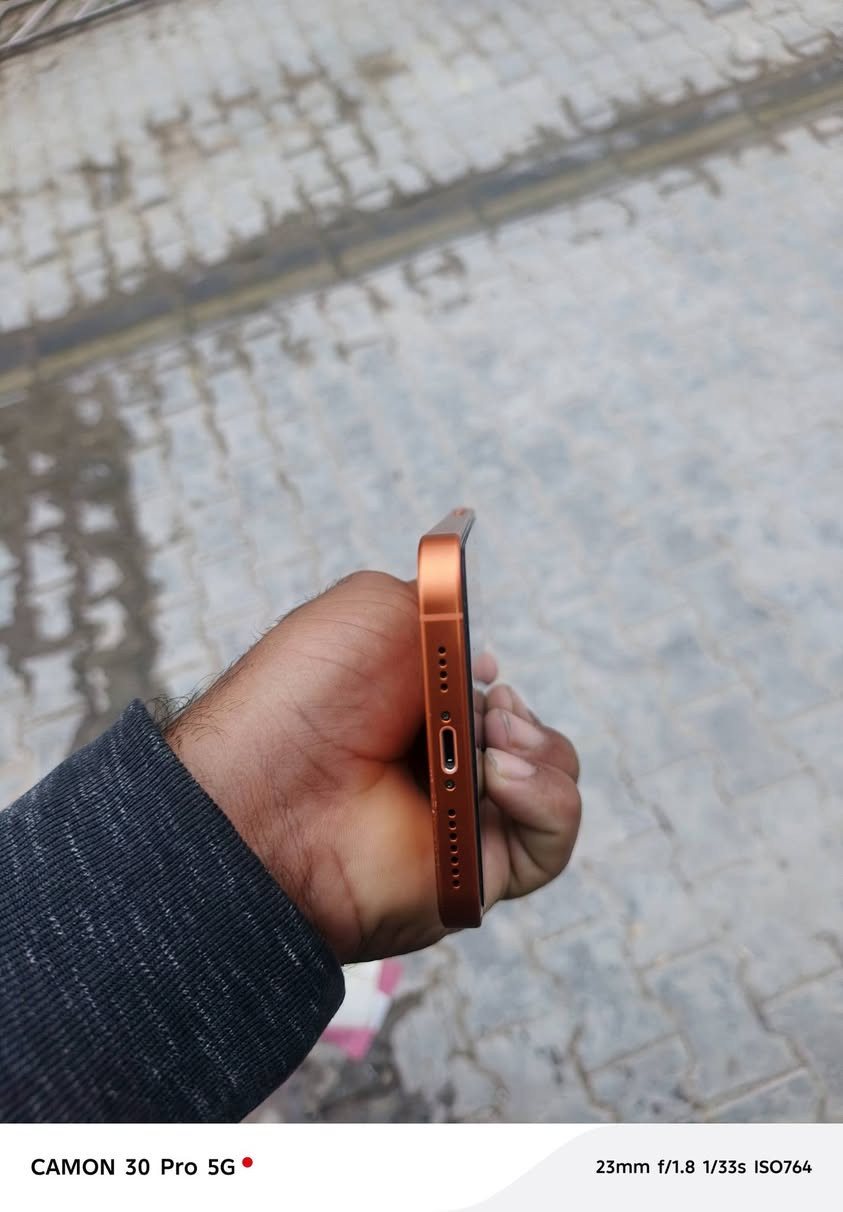 السلام عليكم جهاز ١٣ عادي محور ١٧ خطه واكف السعر ٢٠٠وبي حك جيه نجف الرضويه ***********
