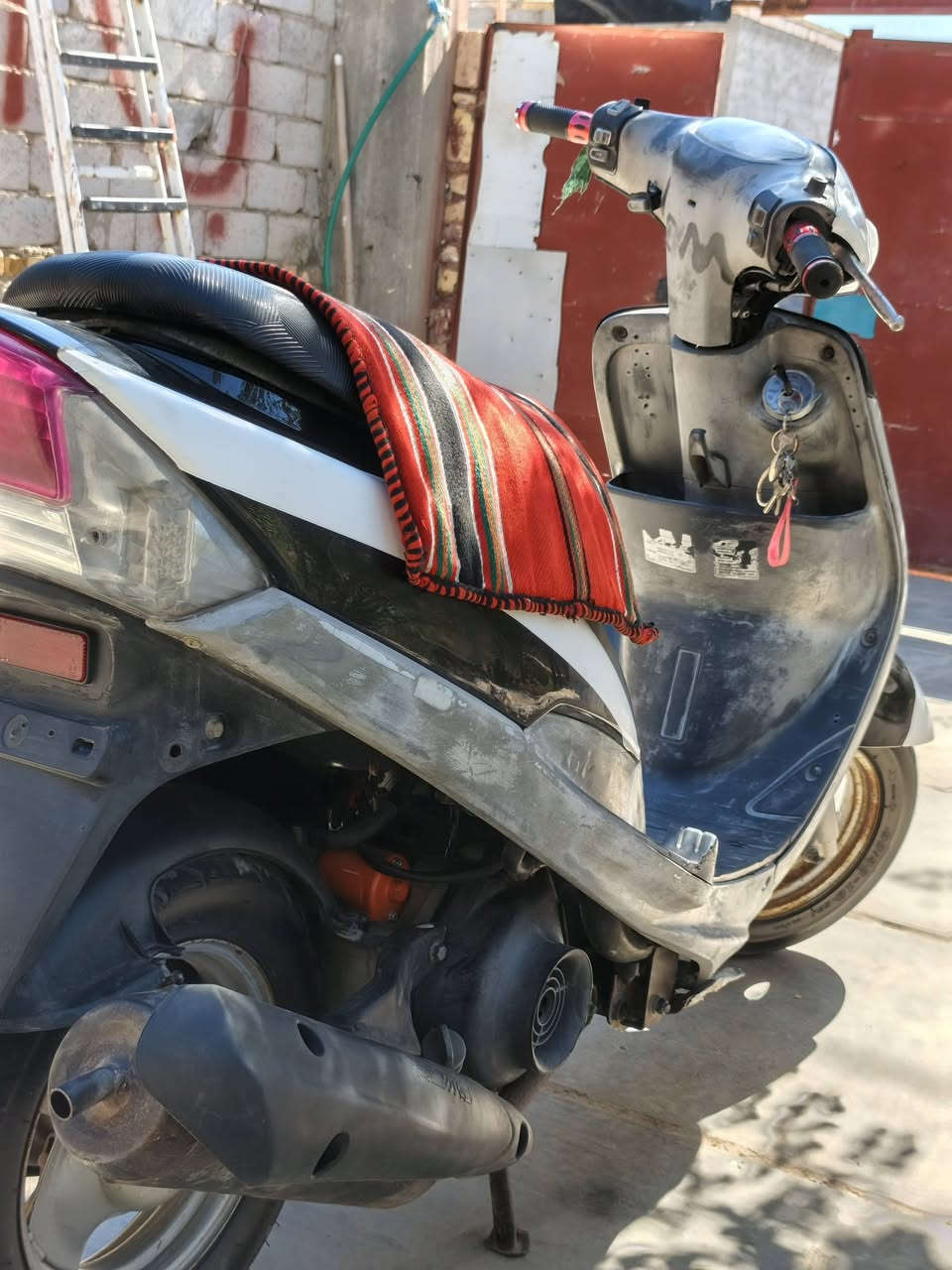 سِلَآمً عٌلَيَکْمً شُبًآبً دٍرآجّةّ جّدٍيَدٍ وٌآيَ نِقُصّ مًآبًيَهّ  سِعٌر خِآصّ آلآتٌصّآلَ عٌلَێ هّآذِهّ آلَرقُمً‏ ‪***********‬‏
