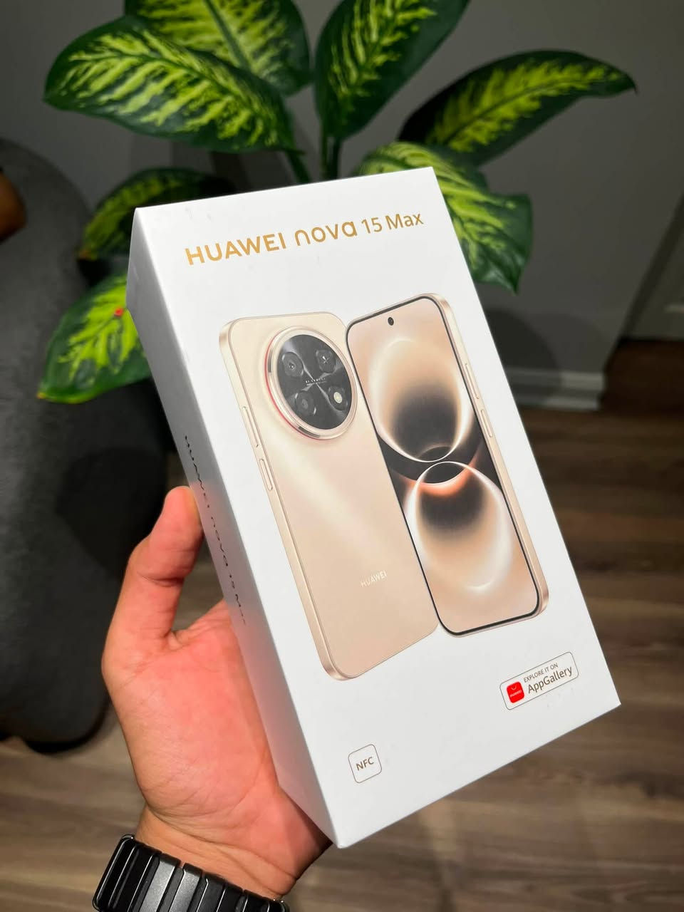 HUAWEI NOVA 15 MAX

ذاكرة 256 -
بطارية 8500 MAH -
عشواىية 8*8 -
شاشة 120 HZ -
حجم شاشة 6.85 -
كاميرا 50 MP -
شاشهة OLED - 
يدعم NFC
الجهاز استخدام اسبوعين فقط - 
ملحقات كاملة ومامفتوحه من الكارتون -
مضمون وبحالة وكالة -

للإستفسار خاص او الاتصال على الرقم -
☎️ ***********
