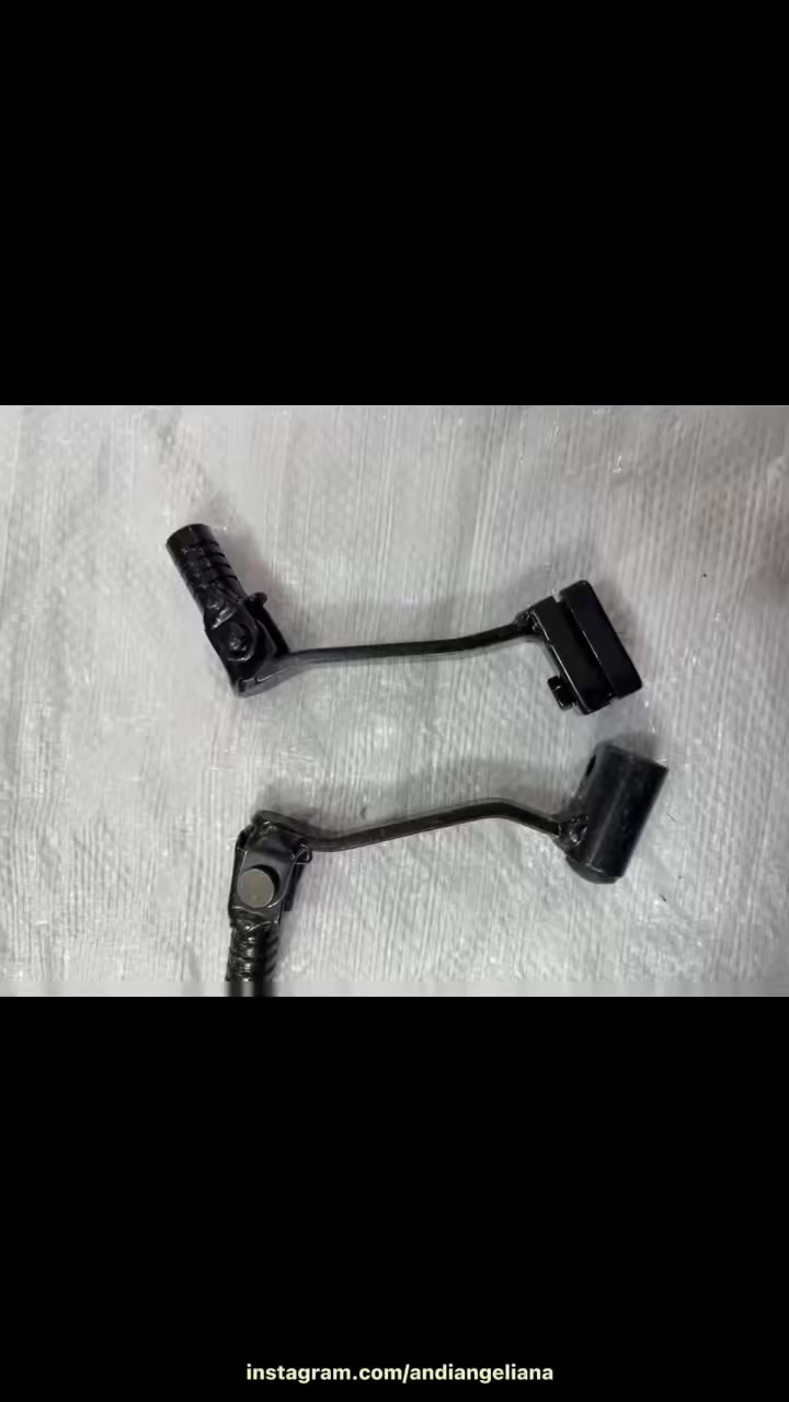 السلام عليكم فضل الله اتوفر جميع مواد قفاز صيني يوجد خدمت توصيل كل محافظة رقم ***********
