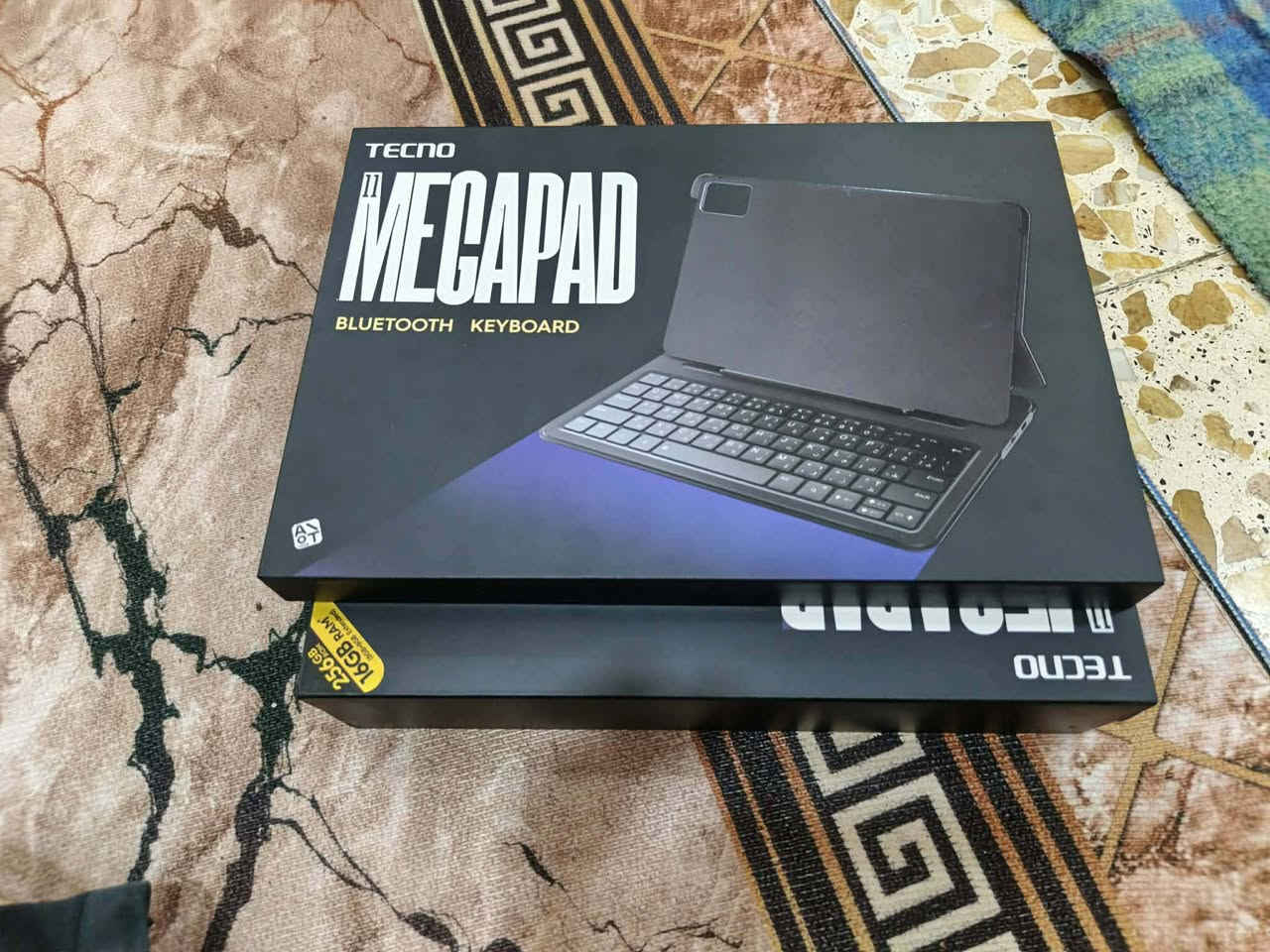 ايباد TECNO MEGPAD11 استخدام نضيف كلش أقل من ثلاث اشهر ذاكره 256 العشوائيه 8
ملحقاته كارتون شاحن كيبورد وكفرر يأخذ شريحتين بطاريه عملاقه يدعم الذكاء الاصطناعي120 افريم العاب
السعر خاص
***********
